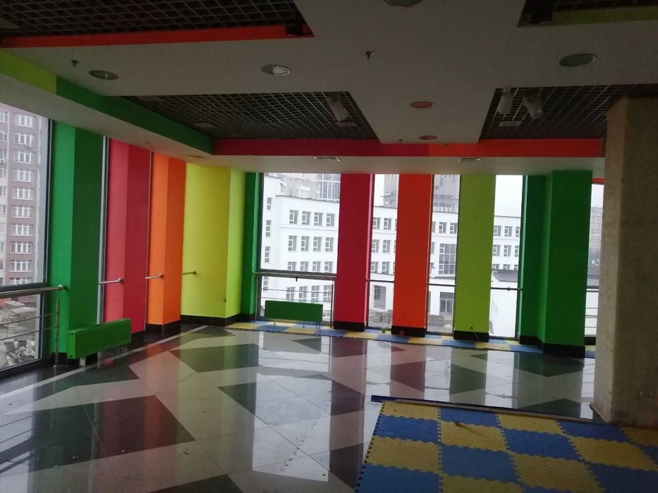 Оренда комерції у ТЦ Інтерсіті, Сихів