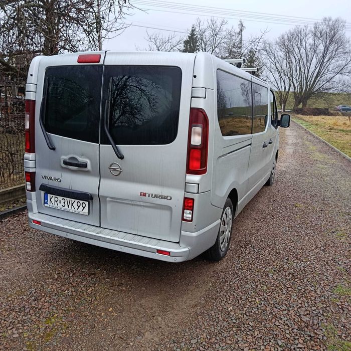wynajem busa 9 osób