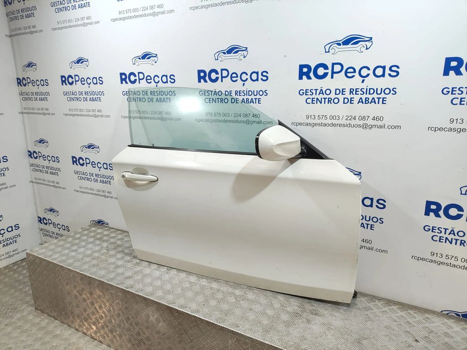 Porta Direita BMW Serie 1 E81 2 Portas E82 Coupe E88 Cabrio LCI 2004
