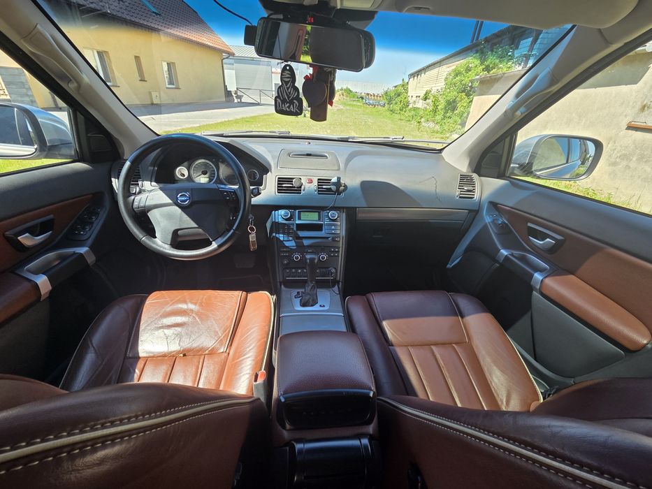 Volvo xc90 2010r