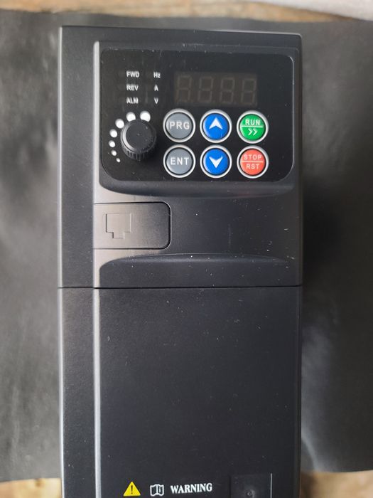 Частотный преобразователь, 5.5кВт 1ф220 - 3ф380, однофазный частотник