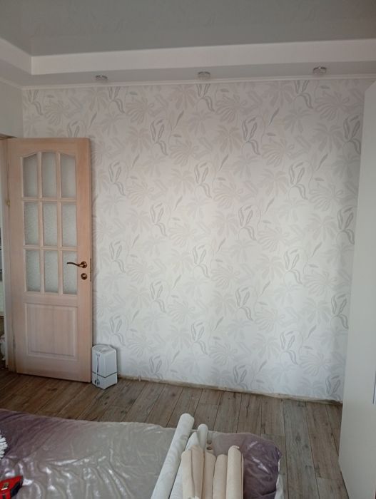 Поклейка обоев,малярные работы,жидкие обои