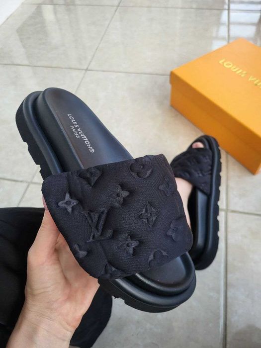 Женские Шлепанцы Louis Vuitton Sunset Тапки Шлепки Жіночі Капці