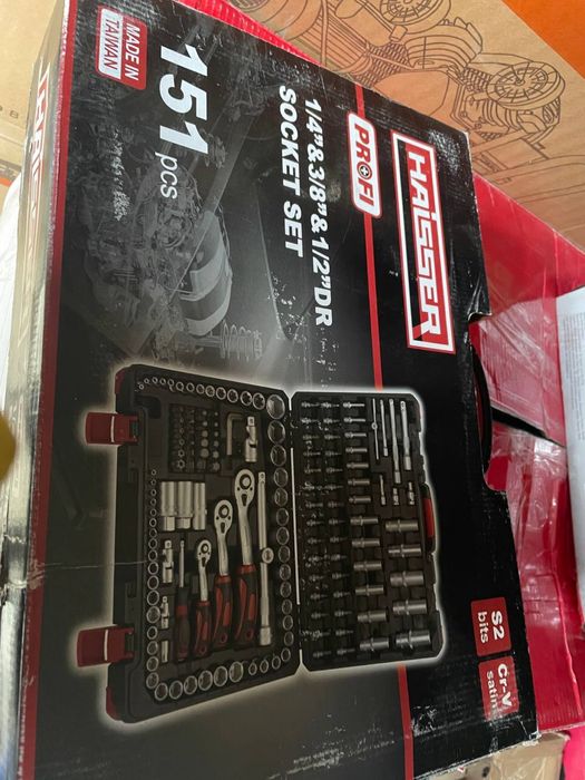 Набір інструментів професiйний 1/4"&1/2"3/8” 151 од. HAISSER 70220