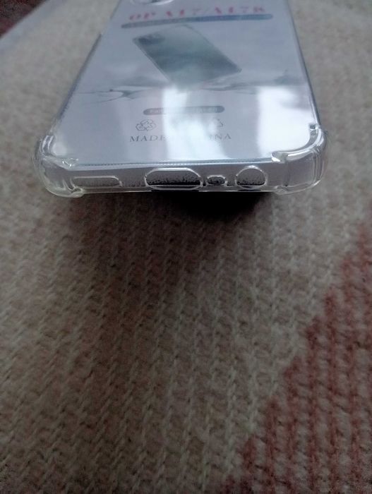 etui do telefonu OPPO A17 przezroczyste