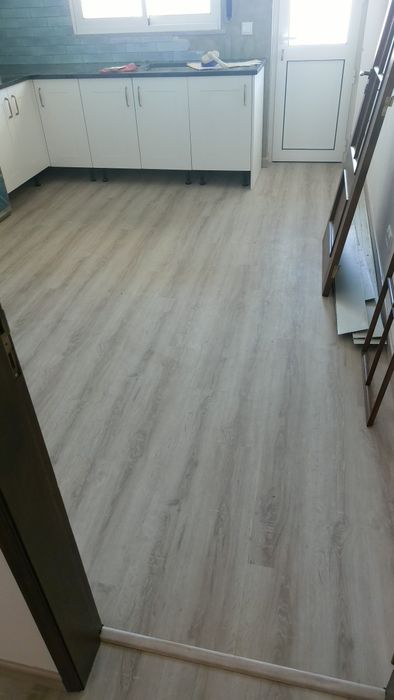 Aplicação de pavimento Flutuante