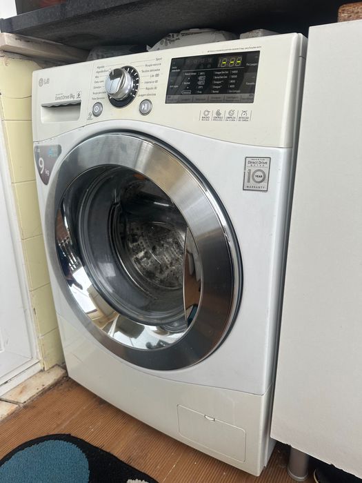 Máquina Lavar Roupa LG