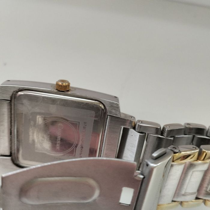 Кварцовий годинник Спутник