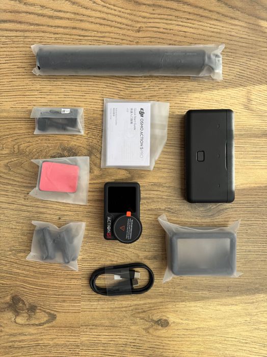Kamera sportowa DJI OSMO ACTION 5 PRO Adventure Combo 4K