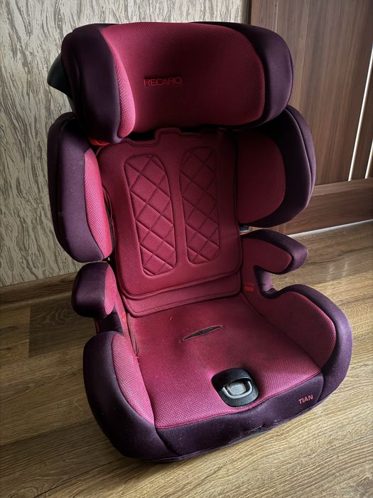 Автокрісло RECARO Tian рожеве