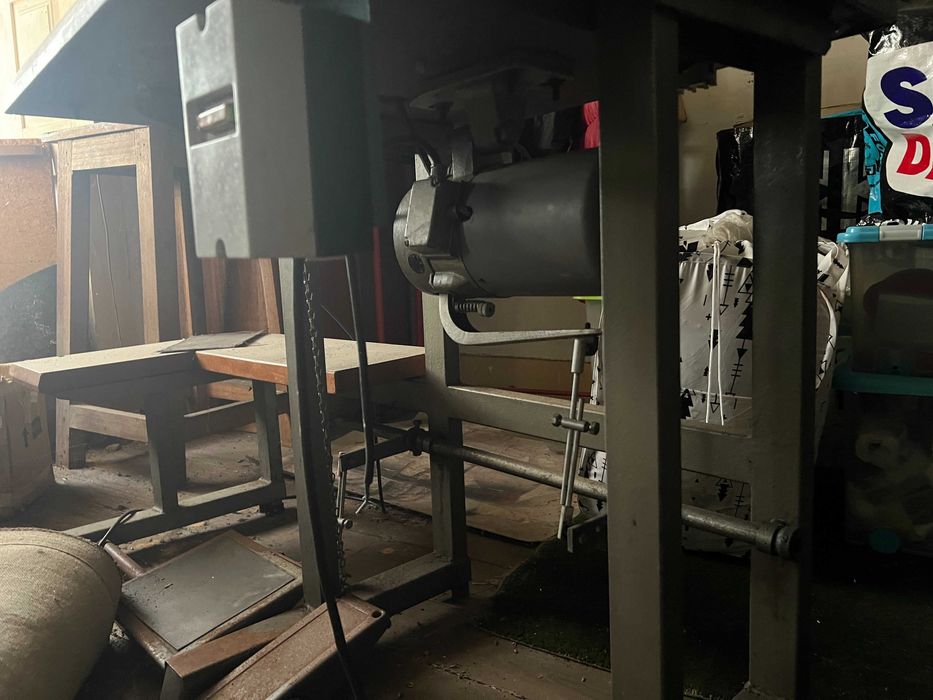 Máquina Industrial Pfaff 335-H3