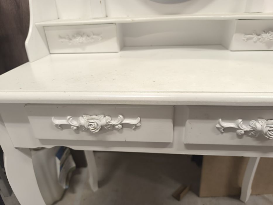 Toaletka stylizowana