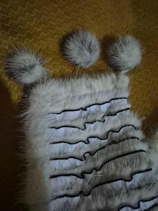 Каптур-капюшон хутровий.