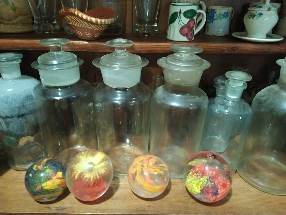 Garrafões de vidro antigos