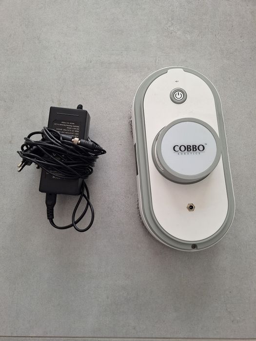 Robót czyszczący Cobbo I4