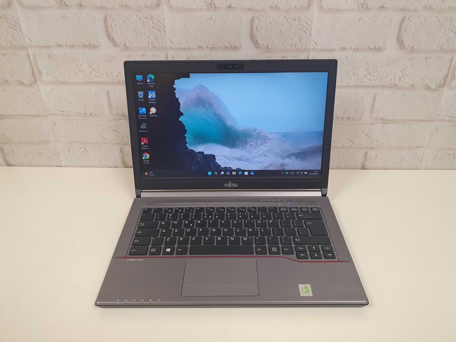 Ноутбук БУ из Европы для учебы ∎ Fujitsu Lifebook E746 ∎ i5-6200U ∎ 8GB ∎ SSD ∎ IPS ∎ Гарантия