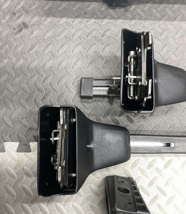 Поперечини Thule Nissan Almera Tino Opel Vectra C Thule Wingbar 969
