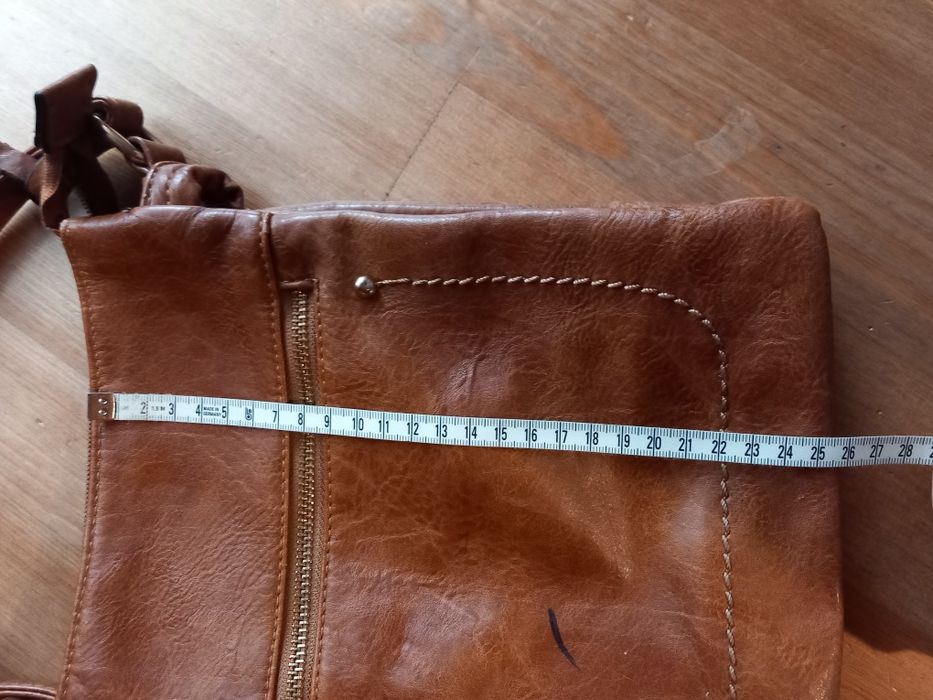 Torebka damska listonoszka