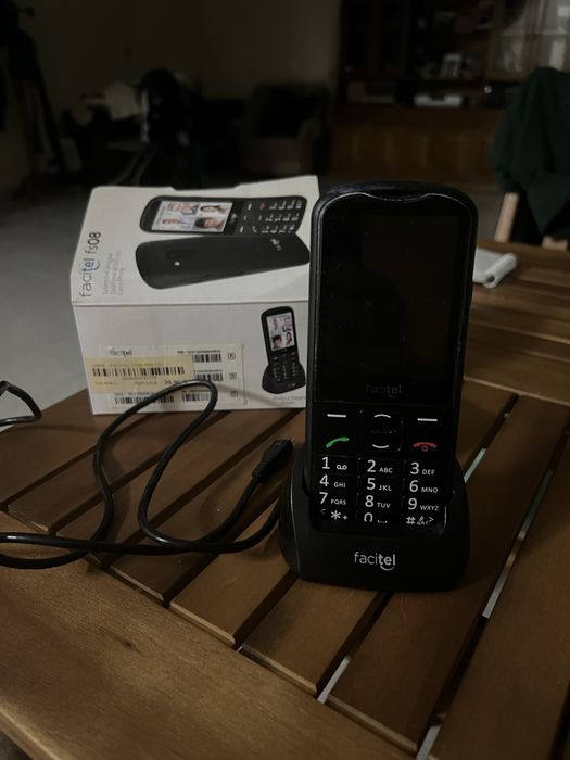 Telemóvel simples básico acessível facitel fs08