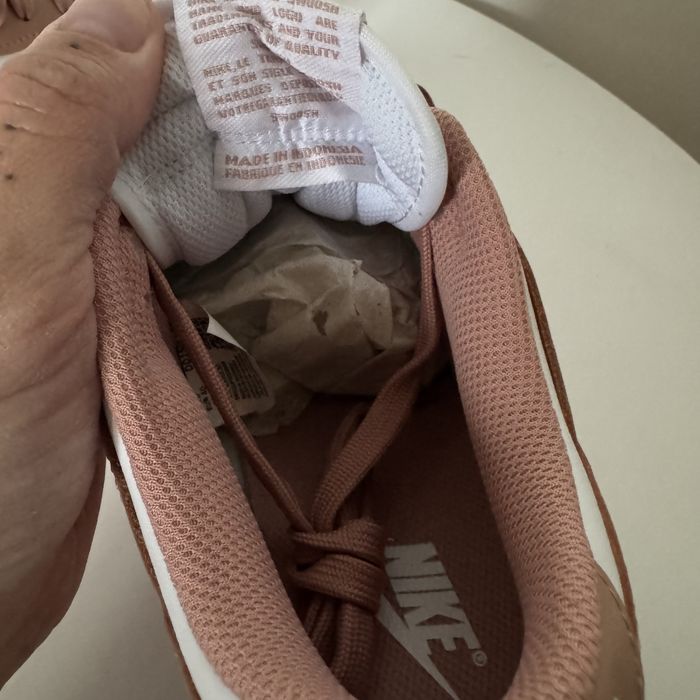 Оригінал! Кросівки Nike dunk low us8.5 39