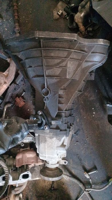 Ford Transit 98 modelo 100 cxa de velocidades