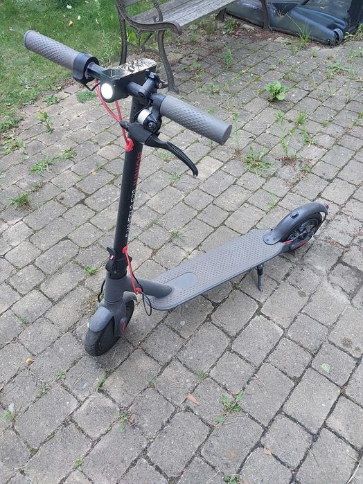 Hulajnoga elektryczna e-wheels junior