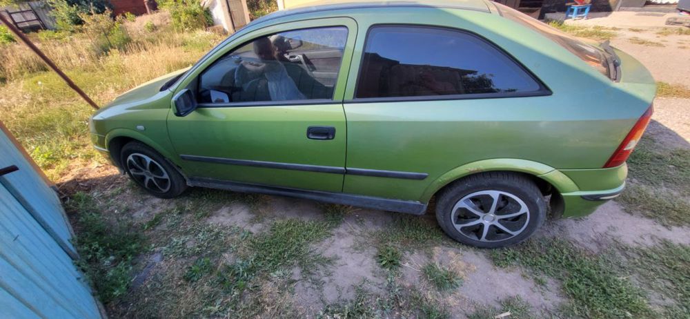 Продам надійний Опельок