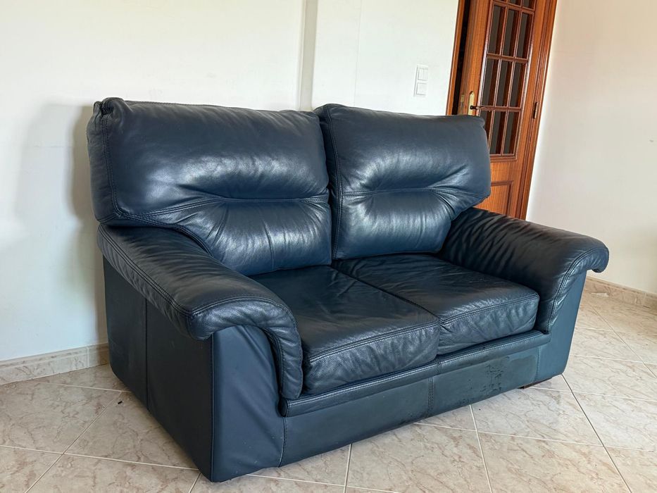 Sofas em Pele  2 e 3 Lugares