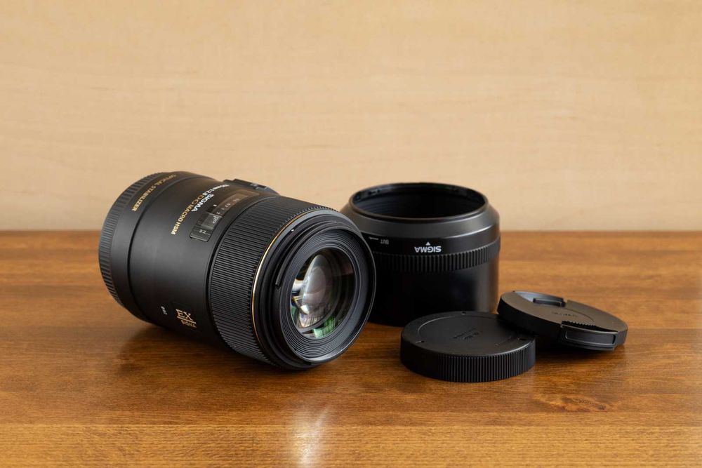 Sigma 105mm f/2.8 EX DG HSM Macro OS – Canon EF