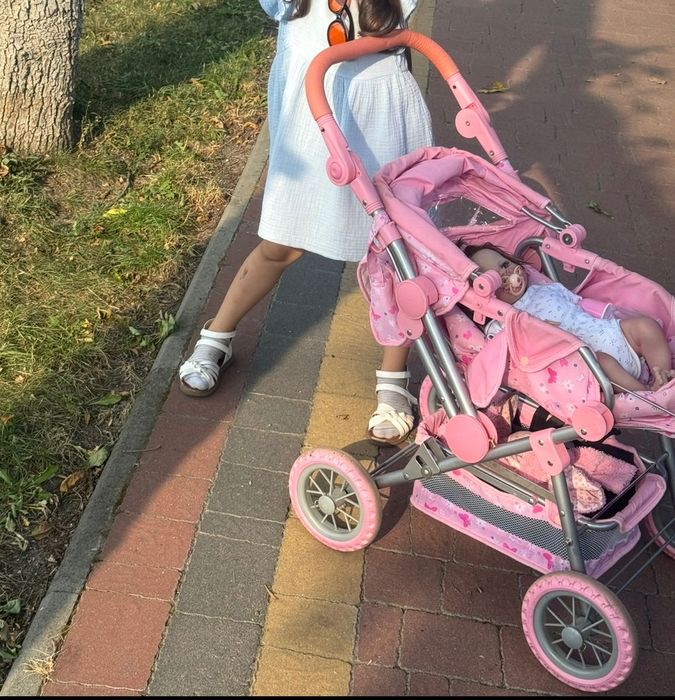 Коляска для ляльки