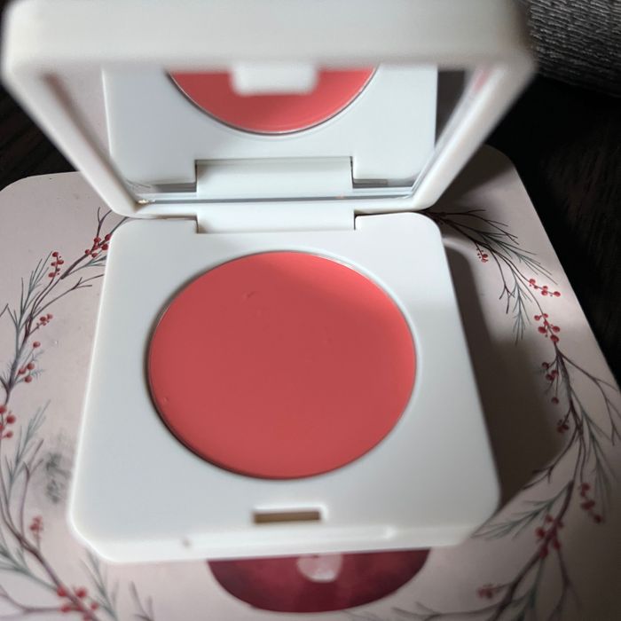 Summer Fridays blush
