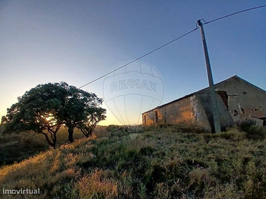 Moradia T2 para venda