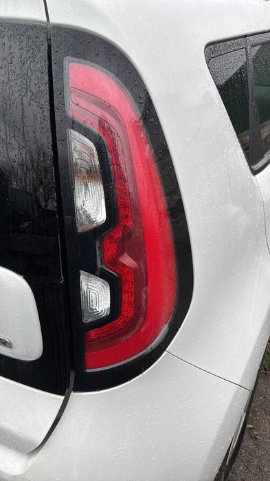 Кіа Соул фара фонарь Kia Soul