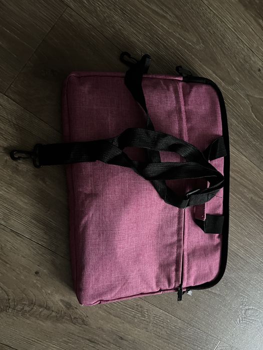 Сумка для ноутбука нова