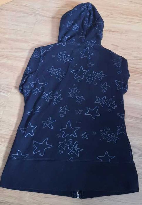 Czarna bluza (Butik)