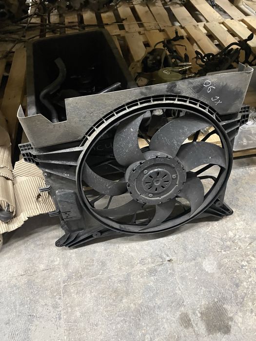 Вентилятор основного радіатора Volvo XC60 XC90
