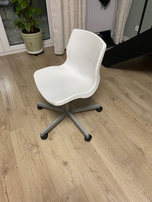 Krzesło obrotowe, fotel biurowy IKEA Snille