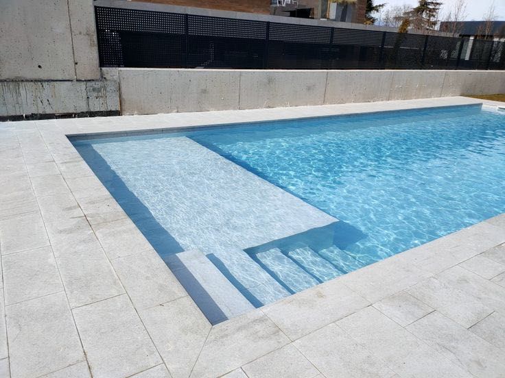 Montaż folii basenowej PVC | Renowacja basenów | Renolit