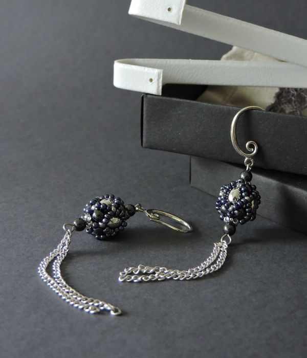 Сережки кульки з ланцюжком сріблясті довгі сережки ручна робота