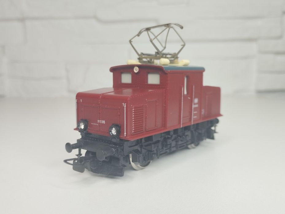 Lokomotywa Piko E69 H0