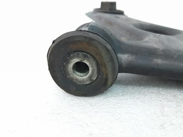 Braço de suspensão frente esquerdo FIAT Grande Punto (199_)