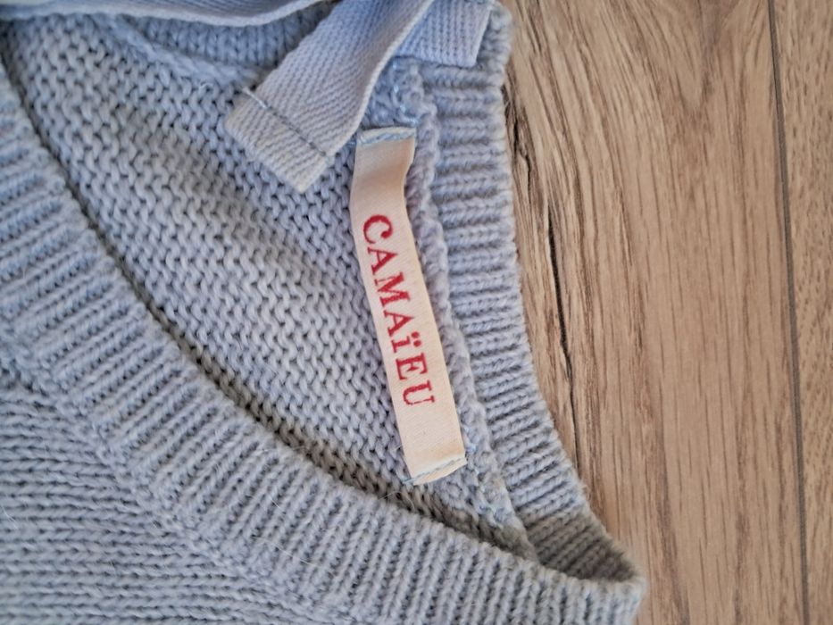 Śliczny błękitny sweter, Camaieu