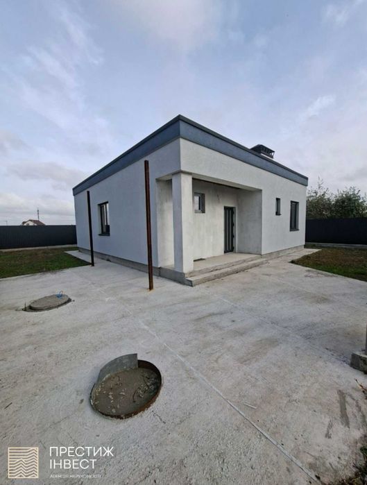 Продаж капітального будинку на 4 сотках