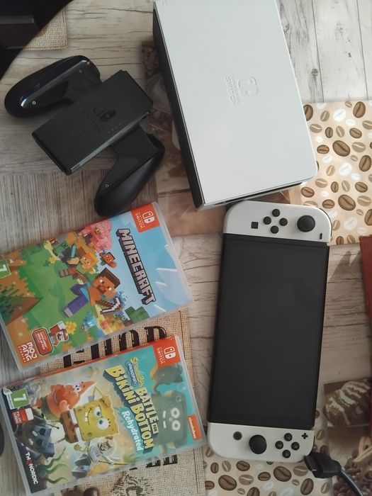 Konsola Nintendo switch OLED