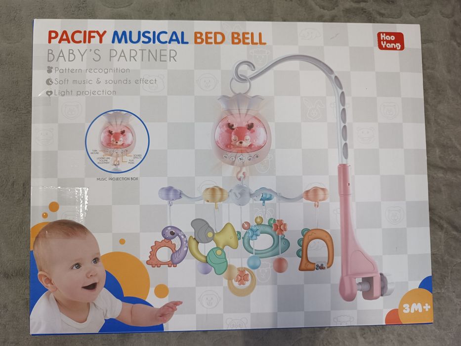 Мобіль дитячий на ліжечко