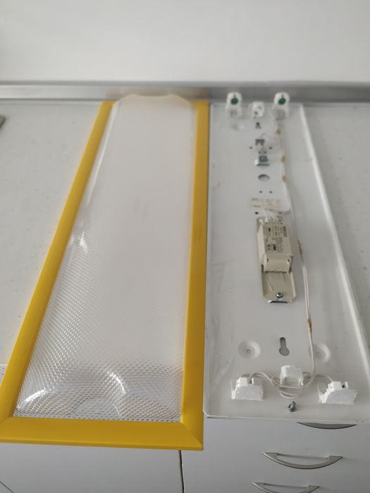 Candeeiro de tecto cozinha madeira . PREÇO ÚLTIMO.