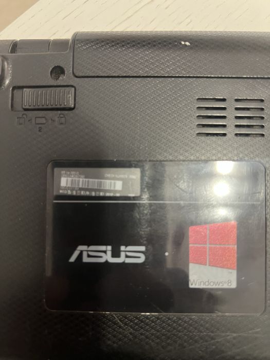Computador Asus….