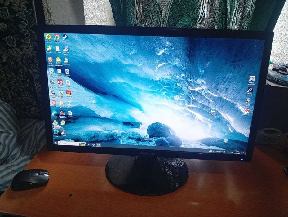 Монітор 24" Samsung S24D300HS (LS24D300HSI/CI) Шдмай