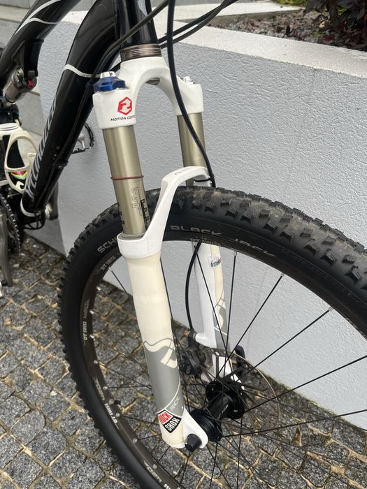 Bicicleta BTT Specialized