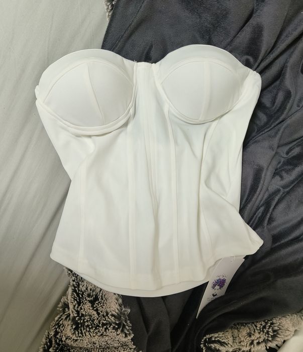 Білий топ новий на ліпучках